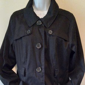 BLACK TRENCH COAT
